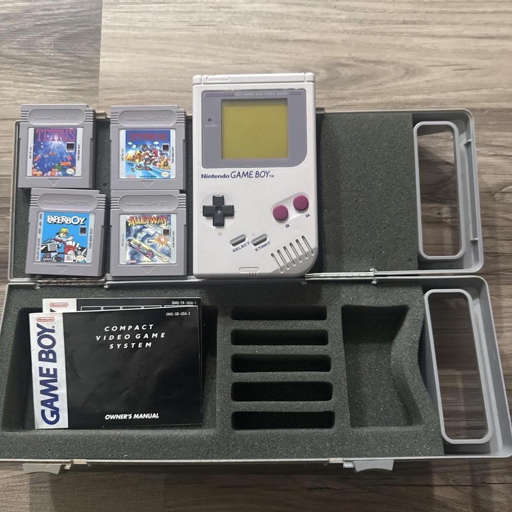 Original Nintendo Gameboy Game Boy Console 4 Games Manual And Case Working